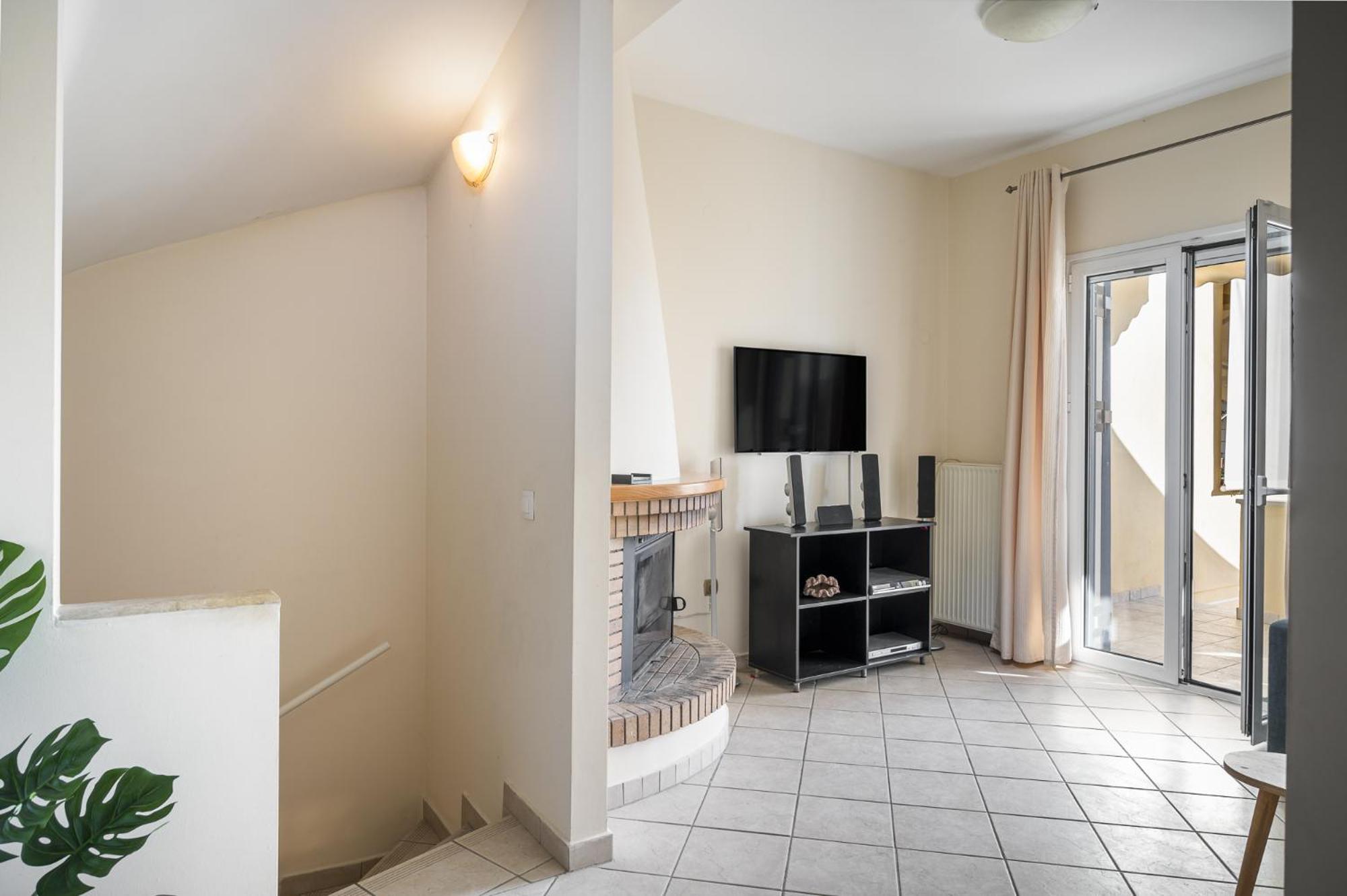 Villa Nina With Private Plunge Pool, 5Km To Corfu Town Екстериор снимка